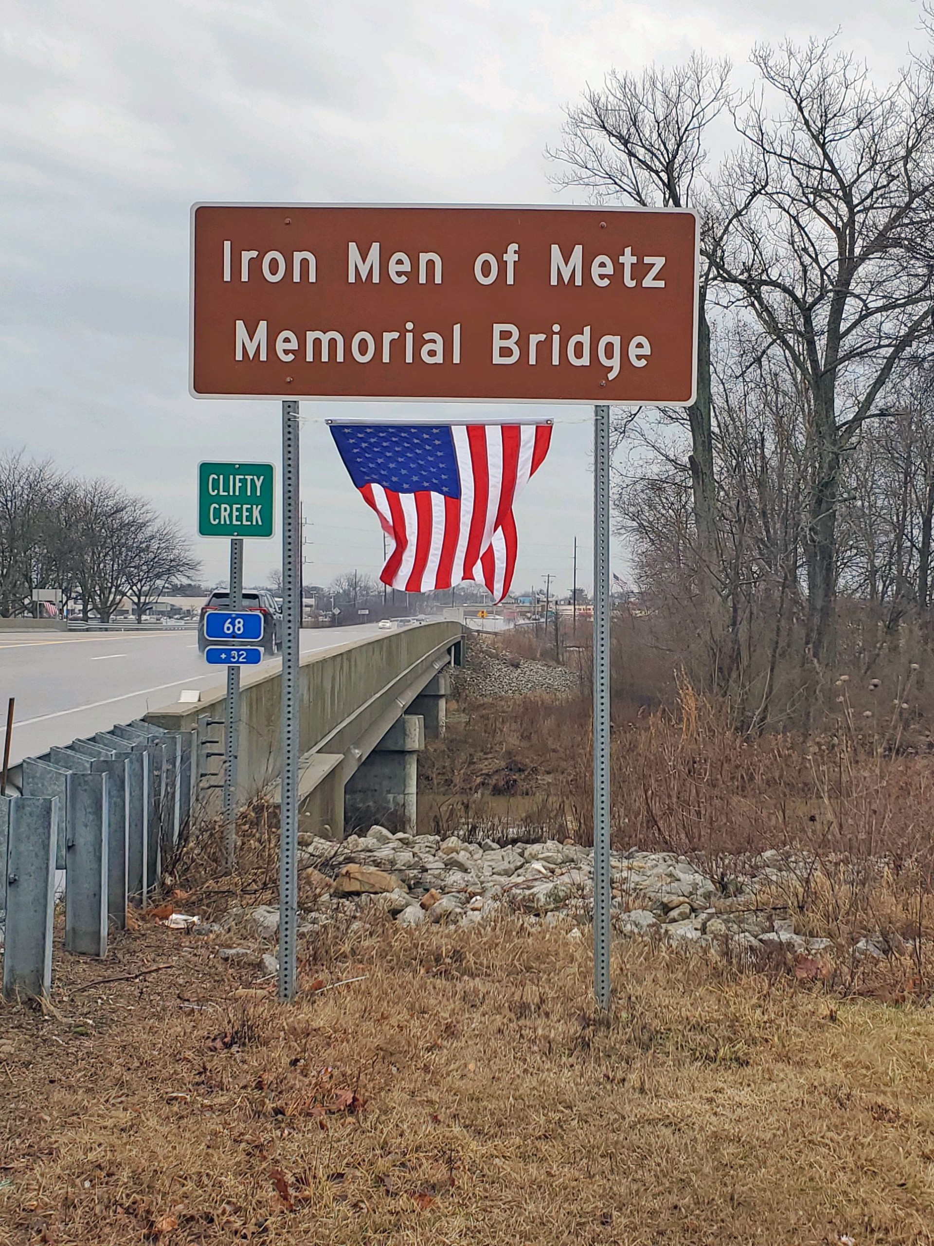 Indiana: Memorial Bridge, US Hwy 31, Columbus