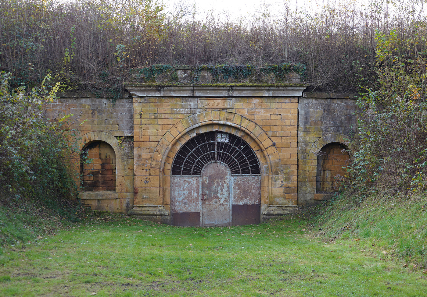 The construction of Fort Queuleu, begun by the French between 1867 and 1868, was largely resumed by the Germans following the annexation of Alsace-Lorraine in 1870.