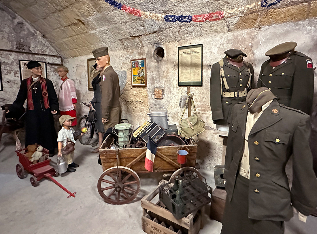 Displaced family in Pascal Goergen’s exhibit at Fort Queuleu.