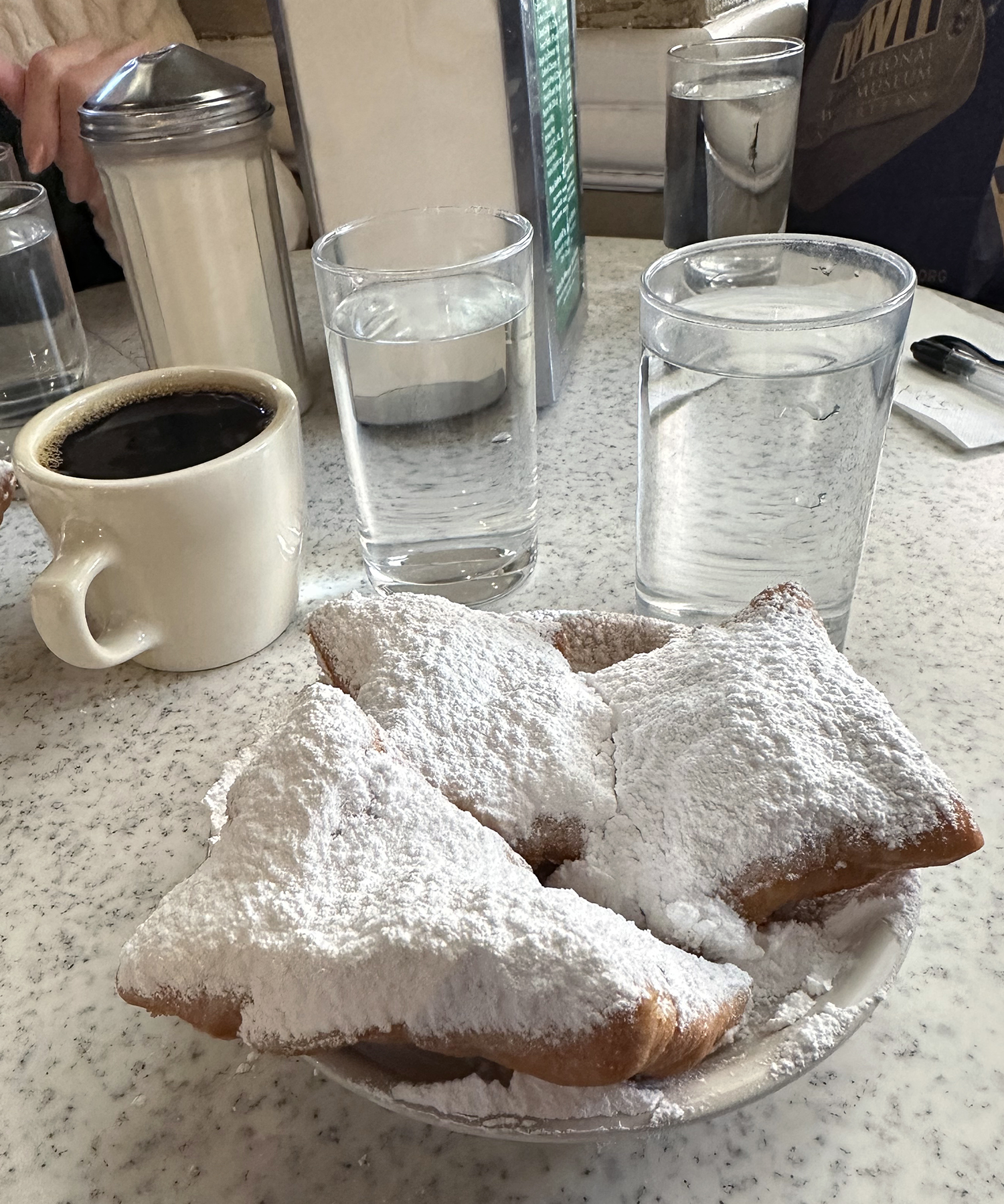 Beignets at Café du Monde.