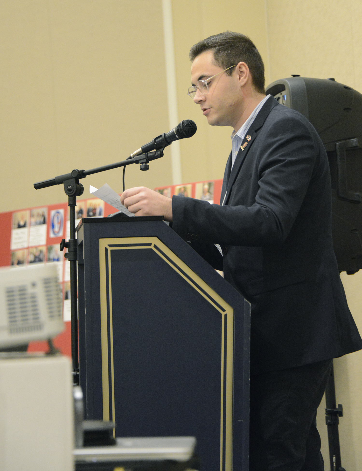 C.L.V.M.A. representative Théo Muller thanks members of the Association for traveling to France in November 2024 and participating in 80th Anniversary commemorations.